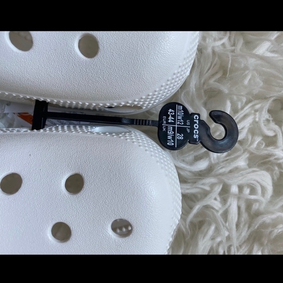 White Crocs Clogs NWT - Picture 4 of 7